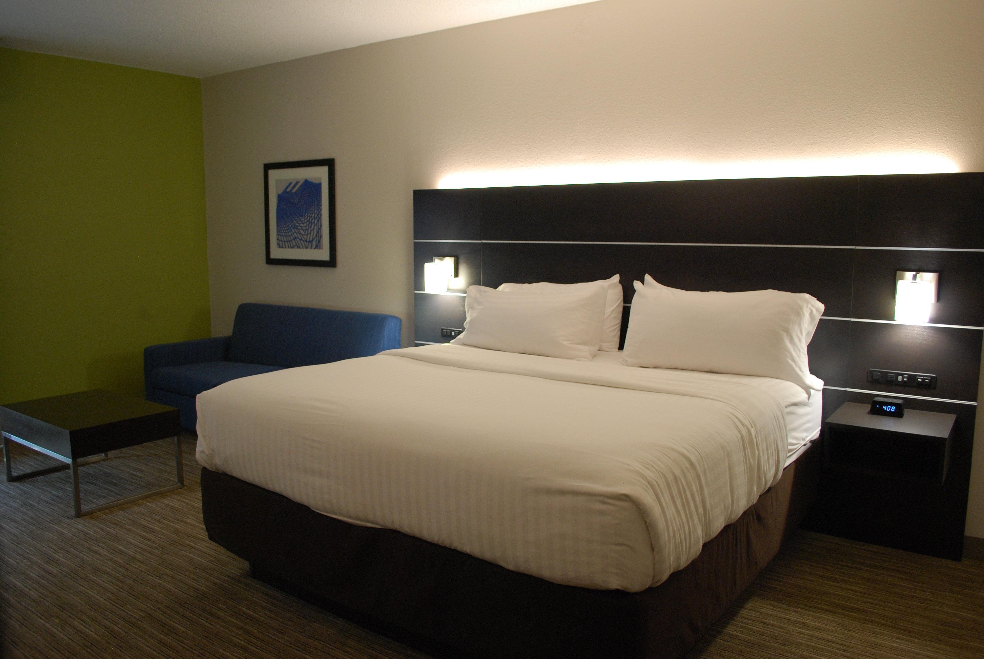 Holiday Inn Express Hotel & Suites Kingsport-Meadowview I-26 By Ihg Exterior foto