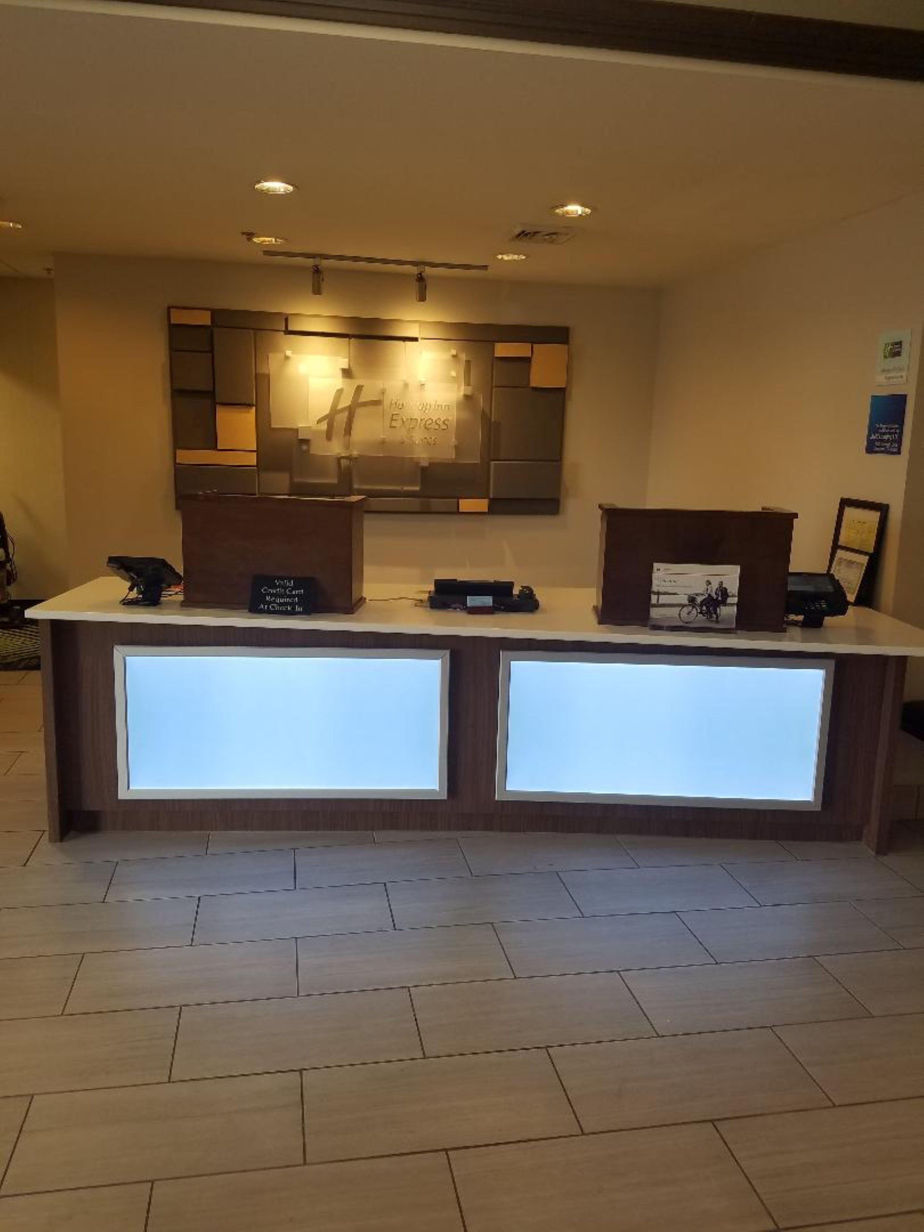 Holiday Inn Express Hotel & Suites Kingsport-Meadowview I-26 By Ihg Exterior foto
